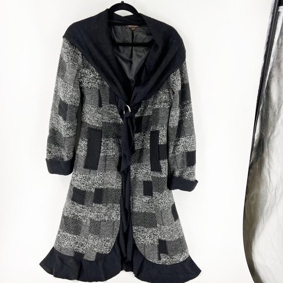 ✅ROBERTO CAVALLI GREY/BLACK SCARF COLLAR COAT WITH RUFFLE HEM SIZE LARGE POCKETS - Picture 1 of 9